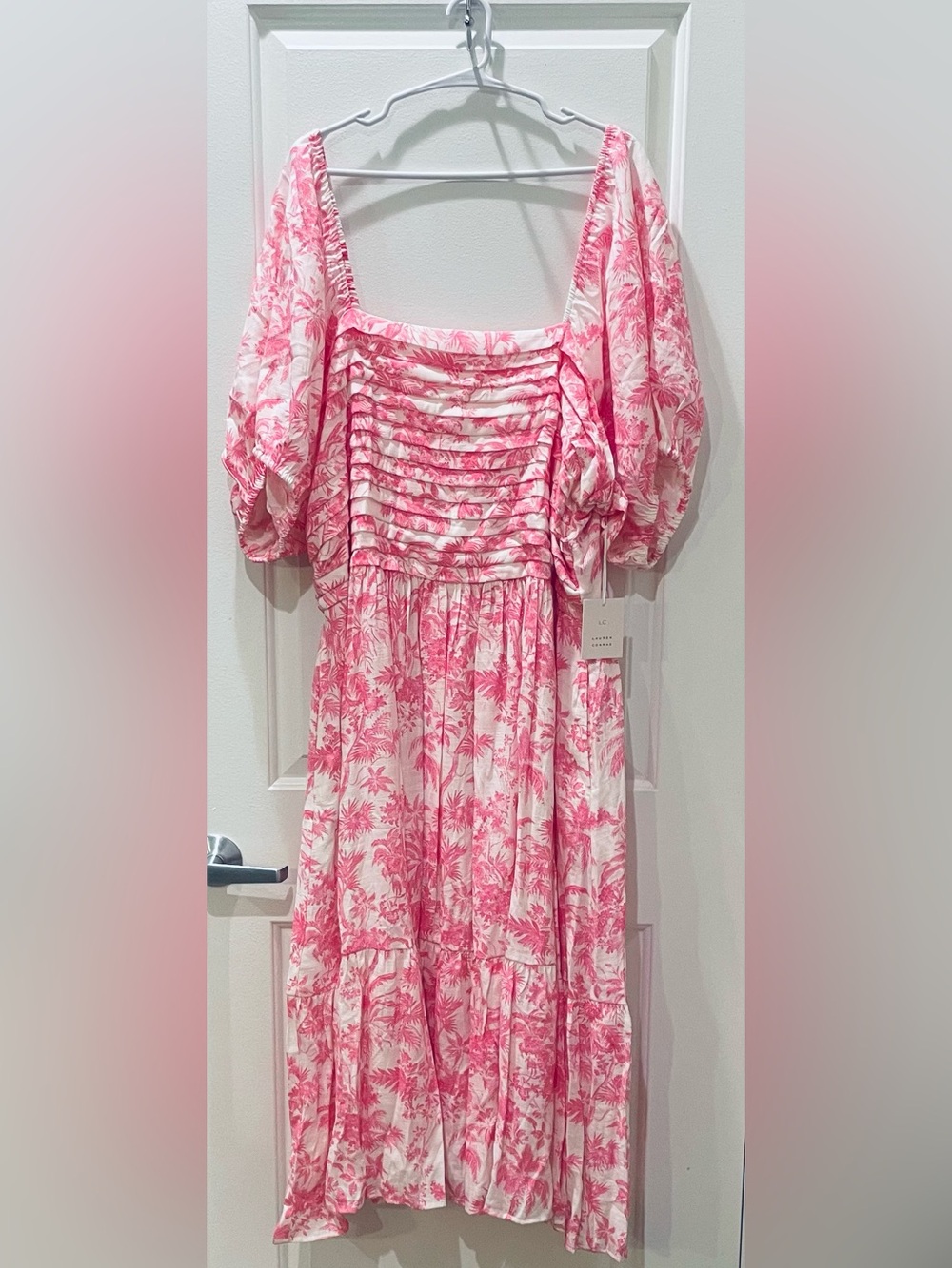 NEW…LC Lauren Conrad Pink Floral Tropical Maxi Dress - Picture 2 of 4